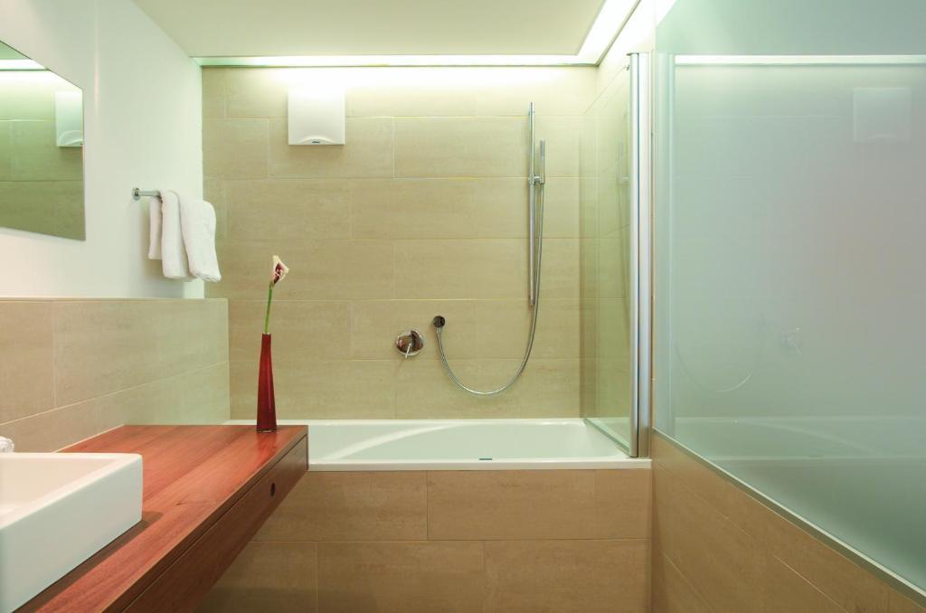 Skihotel Galzig ซังคท์อันทอนอัมอาร์ลแบร์ก ห้อง รูปภาพ
