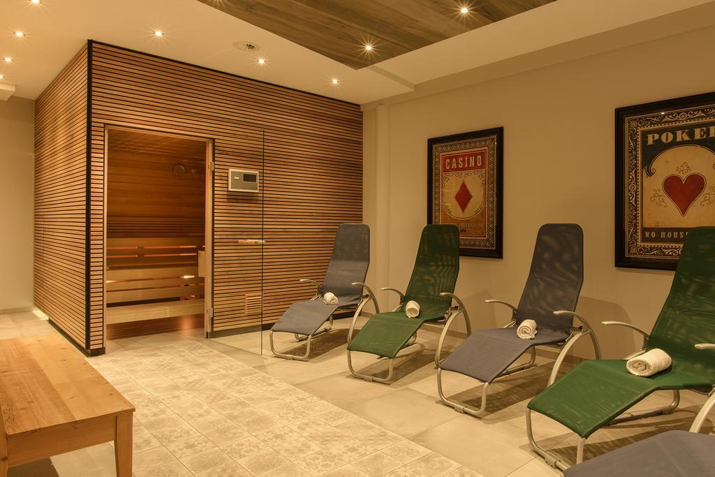 Skihotel Galzig ซังคท์อันทอนอัมอาร์ลแบร์ก ภายนอก รูปภาพ