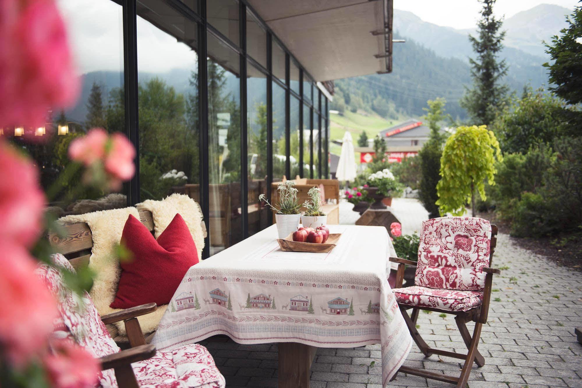 Skihotel Galzig ซังคท์อันทอนอัมอาร์ลแบร์ก ภายนอก รูปภาพ