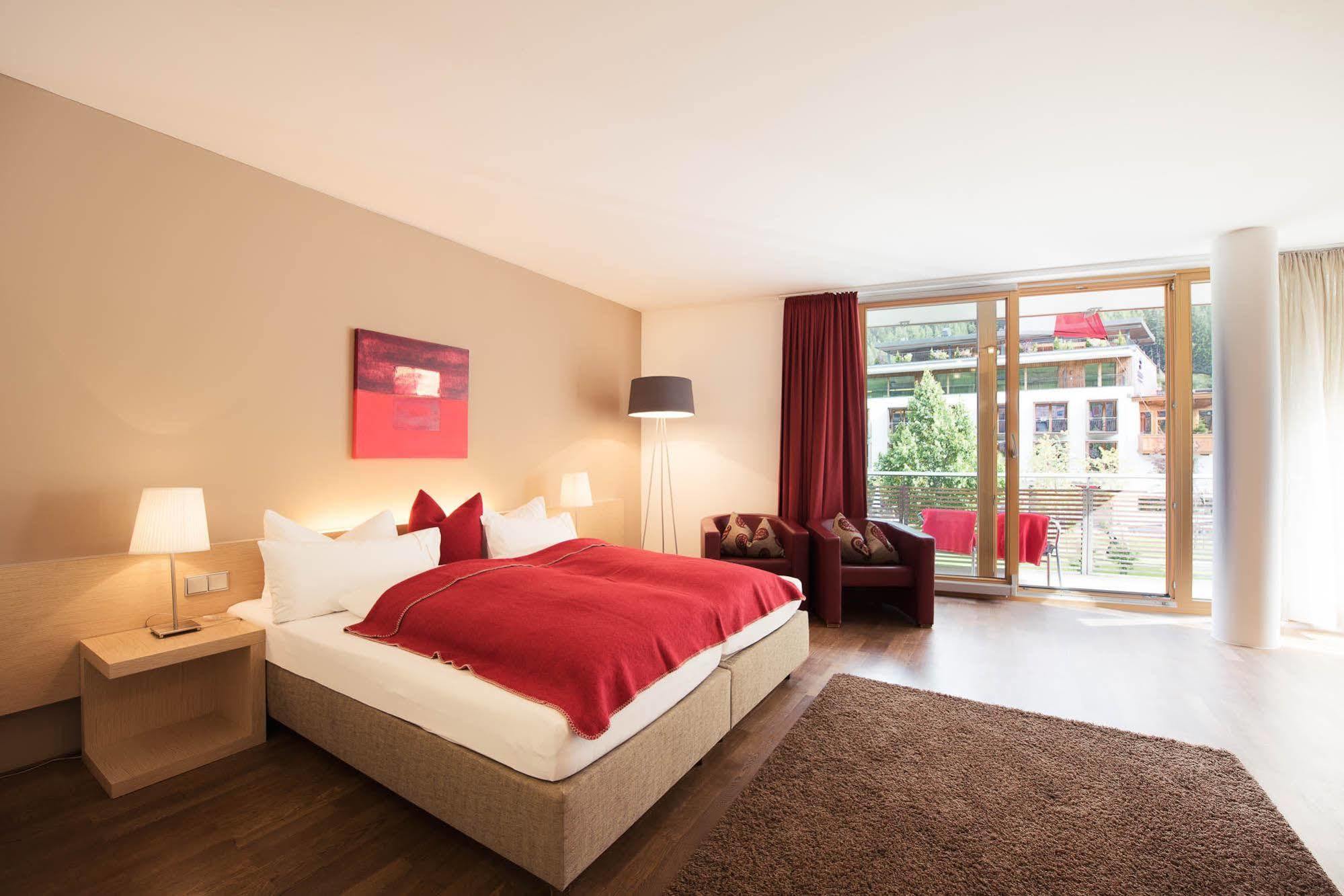 Skihotel Galzig ซังคท์อันทอนอัมอาร์ลแบร์ก ภายนอก รูปภาพ